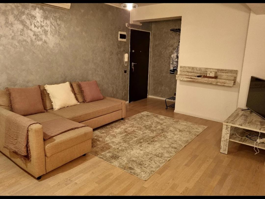 Park Residence 5, 2 Bedroom Apartment บูคาเรสต์ ภายนอก รูปภาพ
